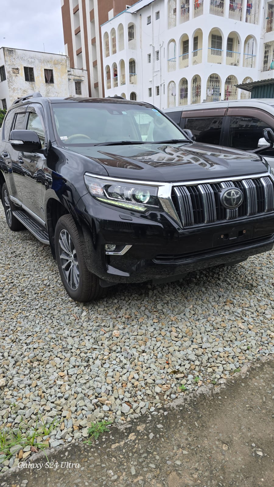 Landcruiser  Prado