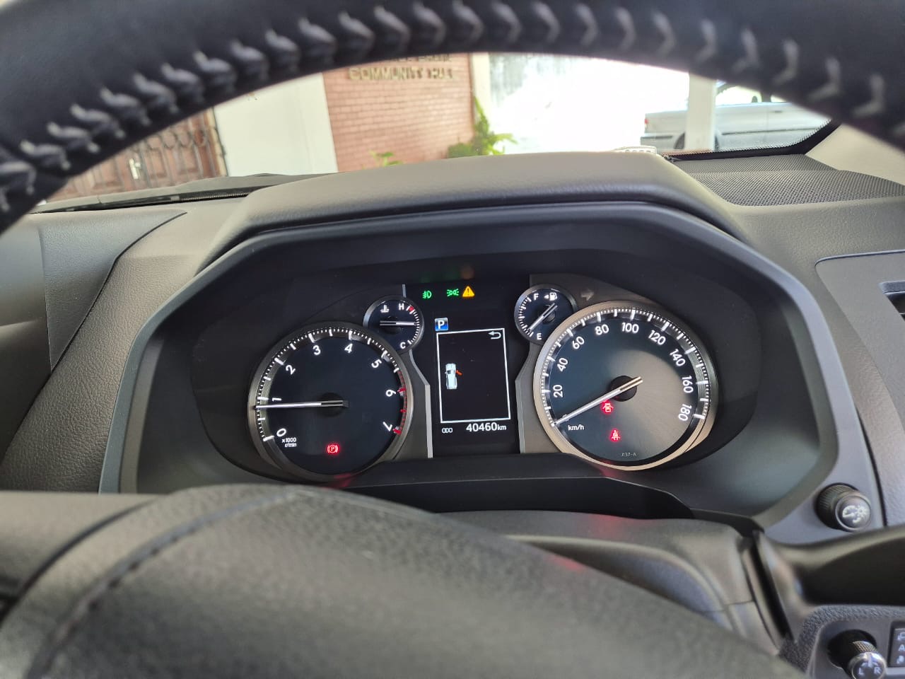 Vehicle image 8