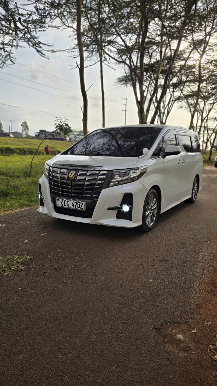 Toyota  Alpard 