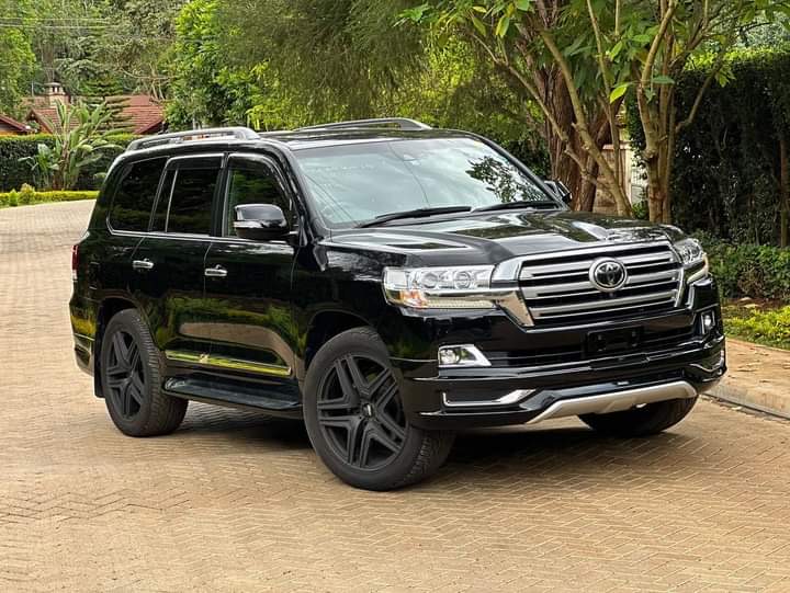 Landcruiser  V8